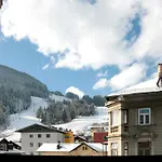 City Apartments Mozart * Целль-ам-Зе